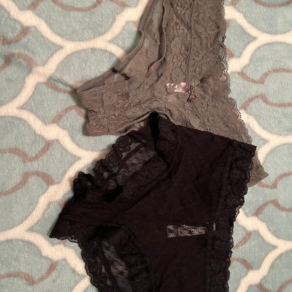 Lace Panties Set - Black and Gray - Picture 1 of 3